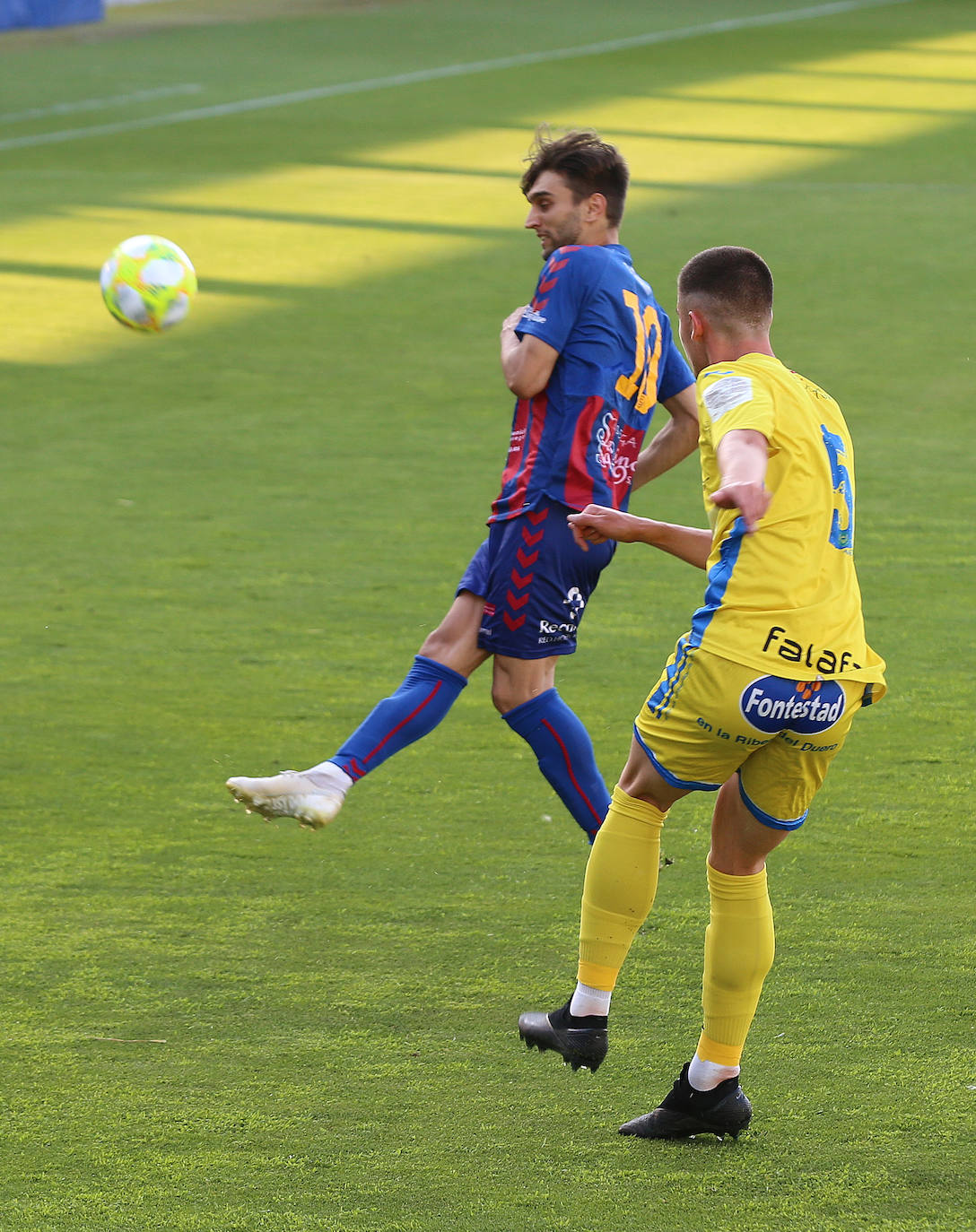 Fotos: La Arandina no logra pasar del empate y despierta del sueño del ascenso