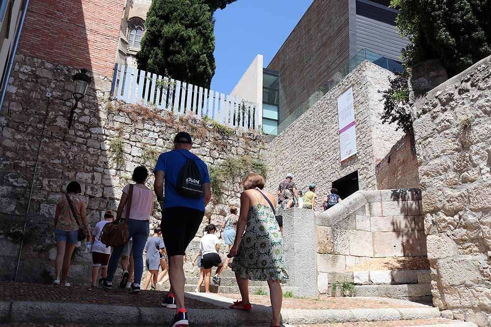 Fotos: &#039;Burgos se re-hace&#039;, la ruta turística que ahonda en las pandemias y catástrofes que vivió la ciudad