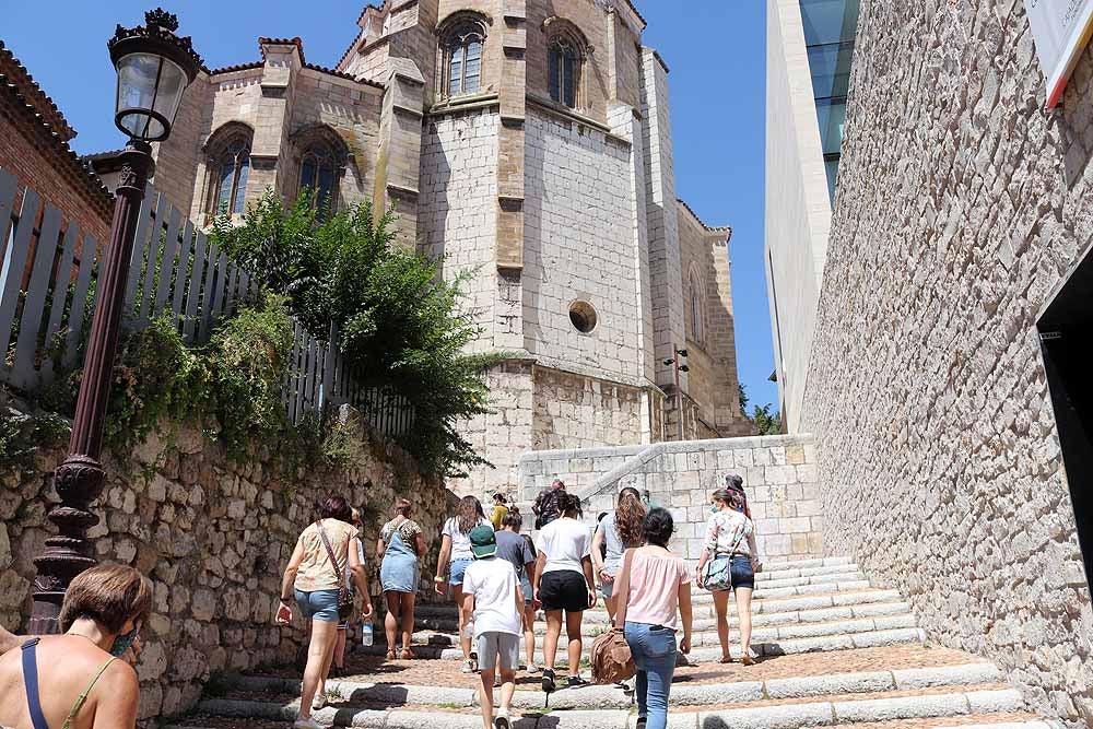 Fotos: &#039;Burgos se re-hace&#039;, la ruta turística que ahonda en las pandemias y catástrofes que vivió la ciudad