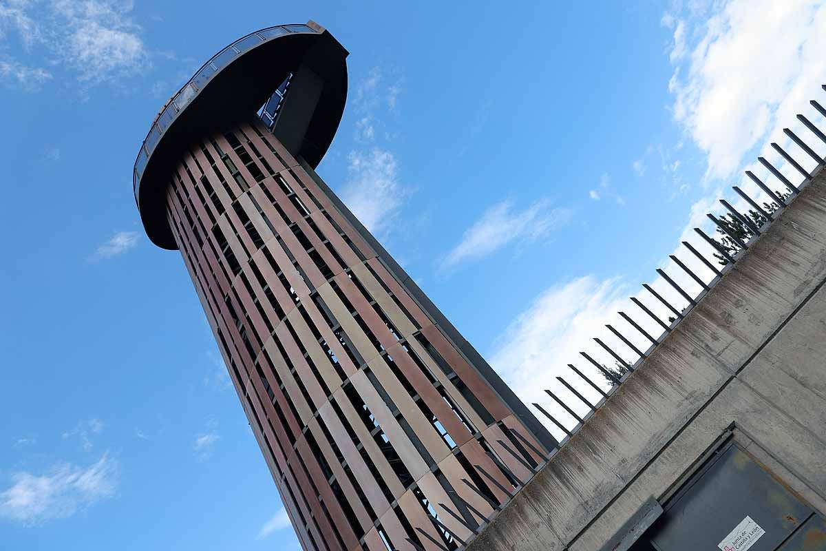 Fotos: Centinelas de fuegos, los ojos que velan para frenar los incendios forestales en Burgos