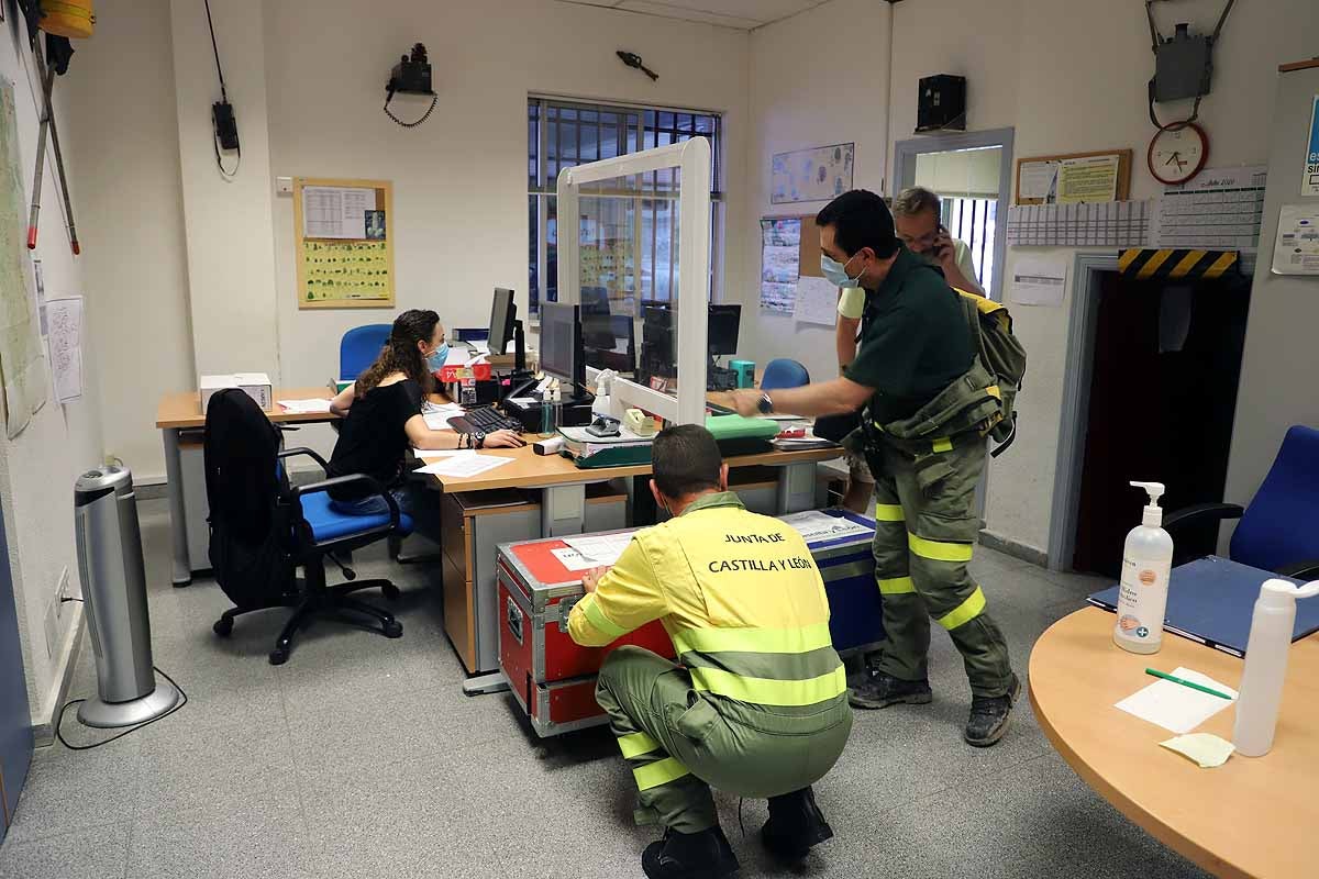 Fotos: Centinelas de fuegos, los ojos que velan para frenar los incendios forestales en Burgos