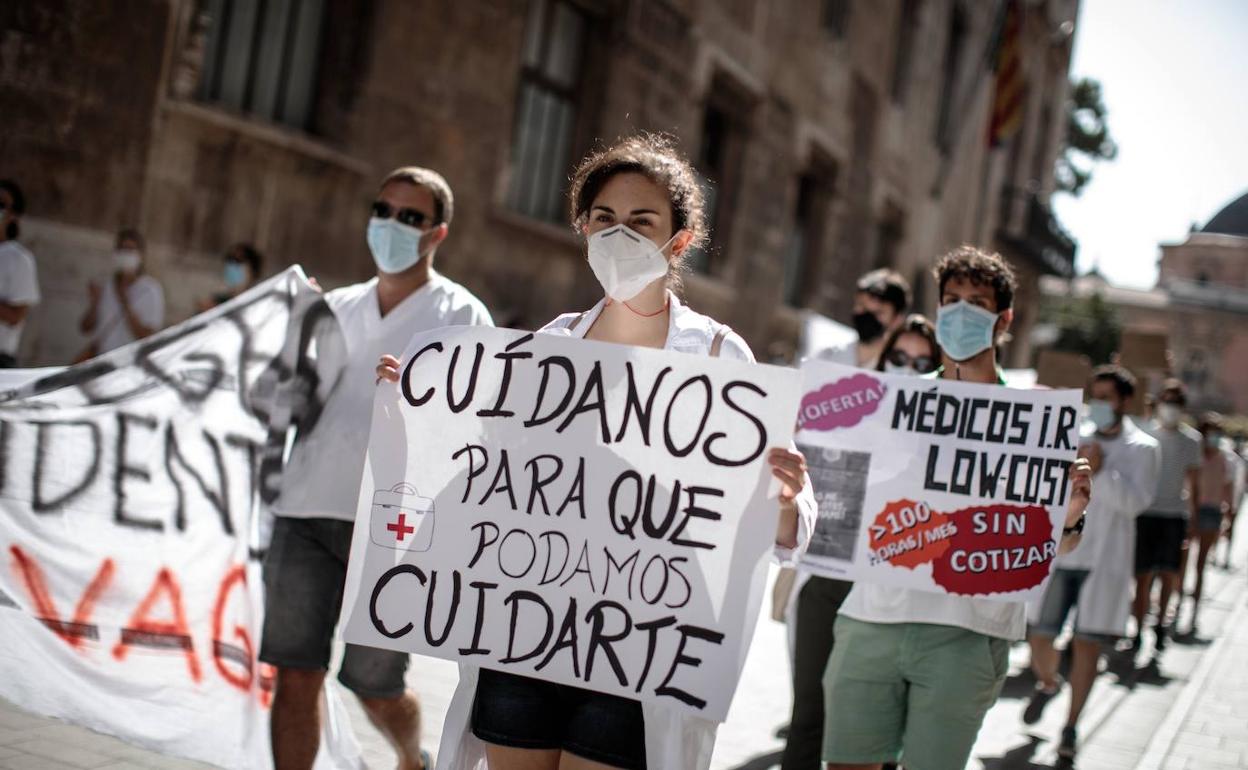 Manifestaciones de los mir en Valencia por las condiciones laborales. 