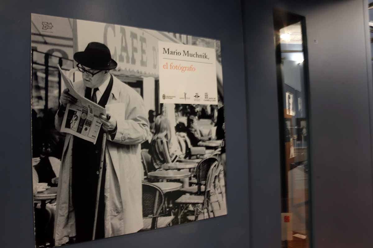 La muestra se puede visitar en el Palacio de la Isla de Burgos hasta el 30 de octubre | Se compone de 56 retratos literarios realizados en blanco y negro.