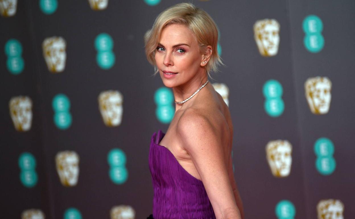 Charlize Theron, en la entrega de los premios BAFTA de este año.