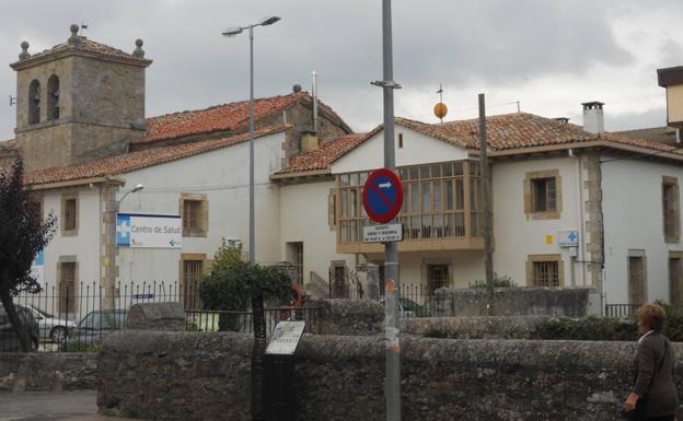 Trabajadores del centro de salud de Espinosa piden una segunda desinfección de las instalaciones tras los positivos por covid