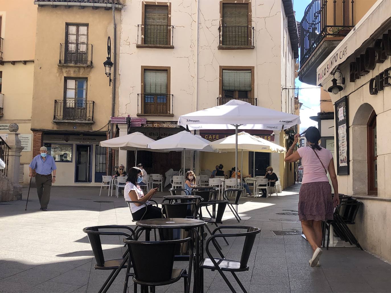 Fotos: Aranda de Duero retoma el pulso de la calle