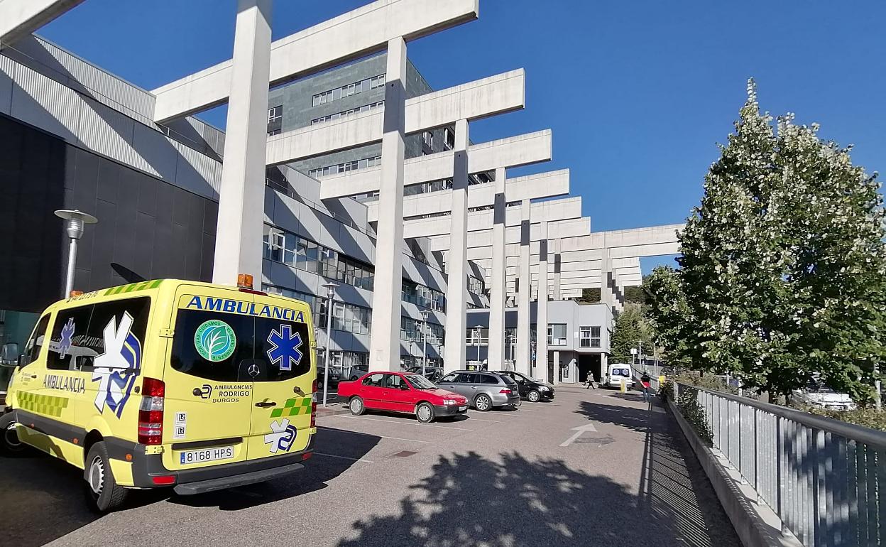 Hospital Universitario de Burgos, acceso de Rehabilitación.