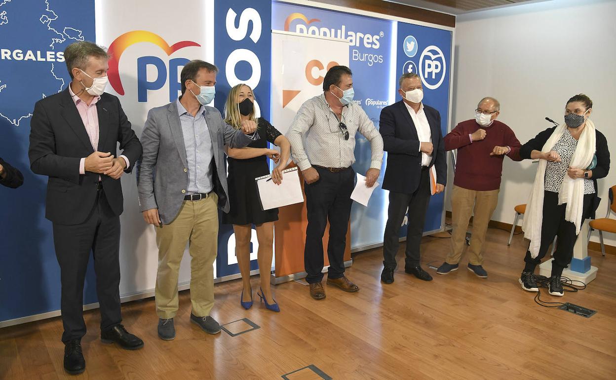 PP y Cs han escenificado el pacto que sustenta la moción de censura en Lerma.