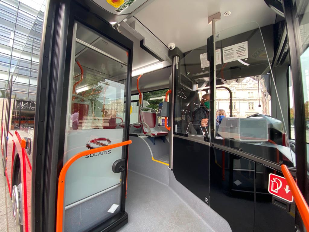 Fotos: El Ayuntamiento de Burgos presenta su nueva flota de autobuses urbanos