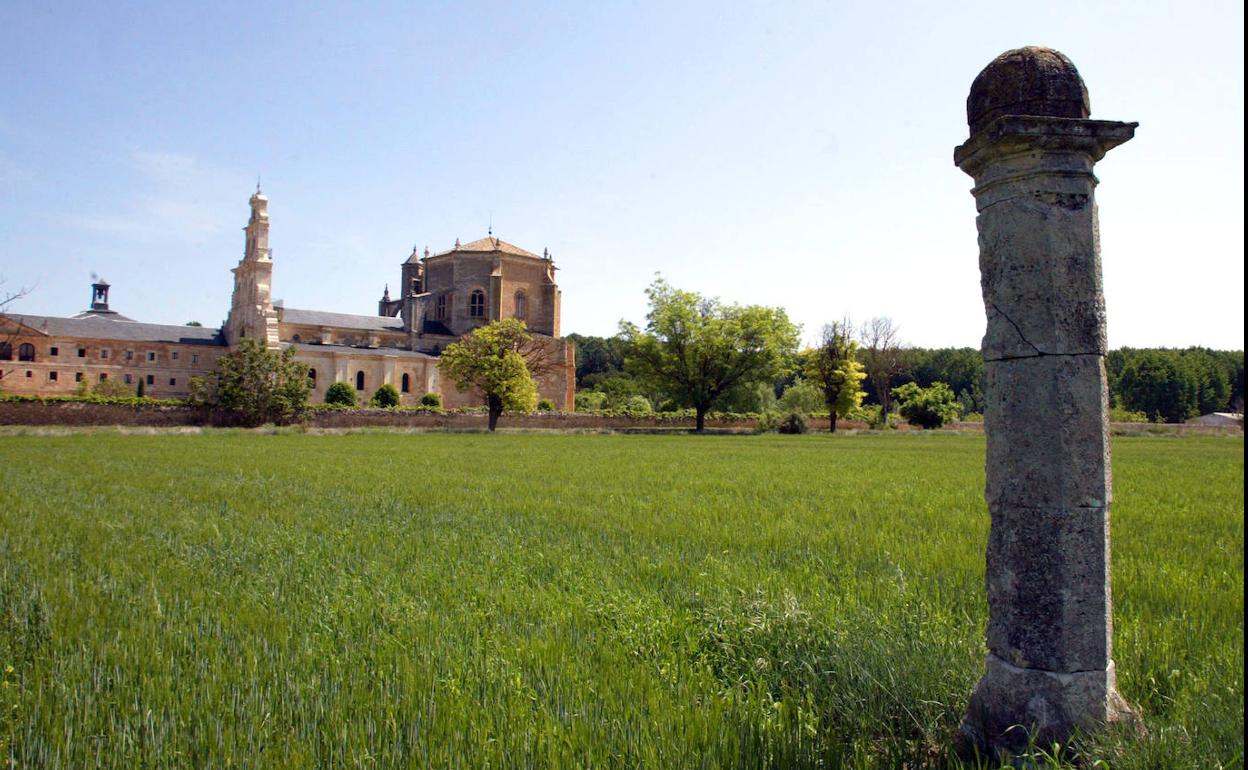 Rollo jurisdiccional en Monasterio de la Vid. 