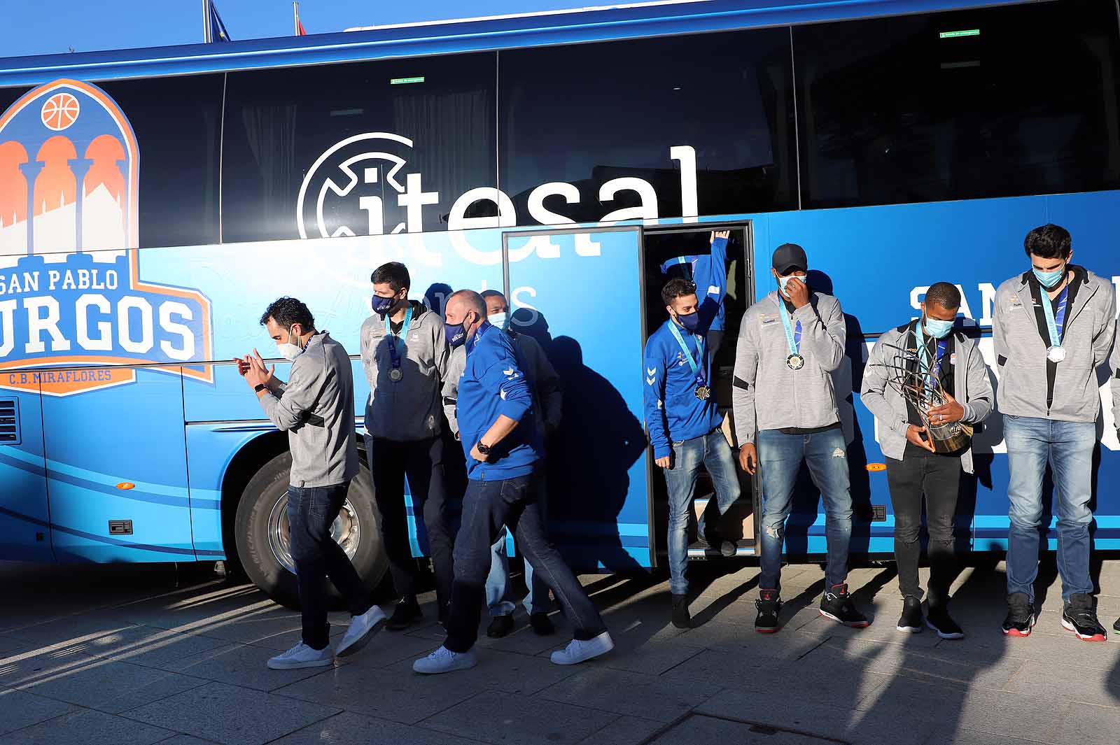 Fotos: Burgos recibe a los campeones de Europa