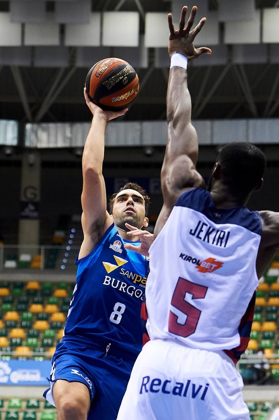 Fotos: Imágenes de la victoria del San Pablo frente al Baskonia