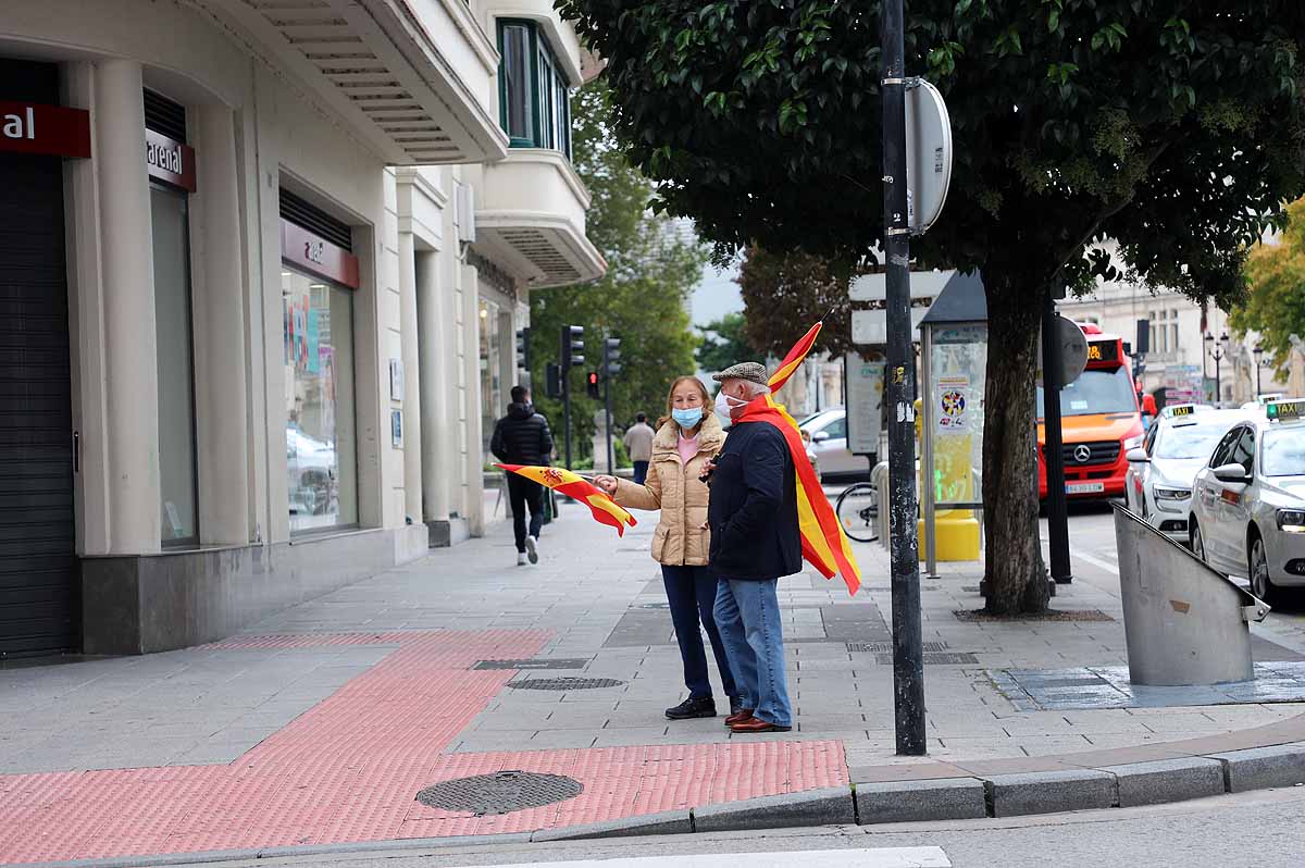 Fotos: Imágenes de la caravana de Vox en Burgos