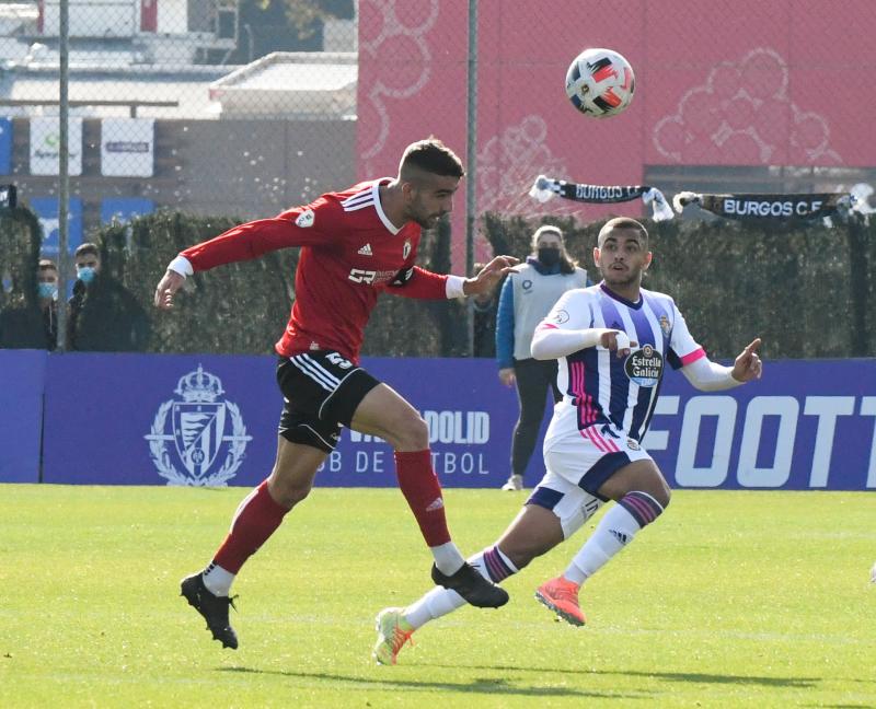 Fotos: El Real Valladolid B - Burgos CF, en imágenes