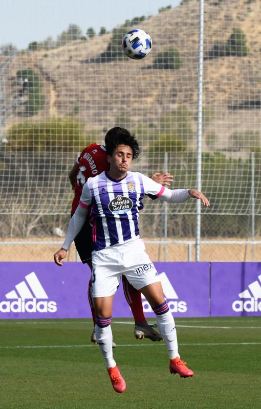 Fotos: El Real Valladolid B - Burgos CF, en imágenes