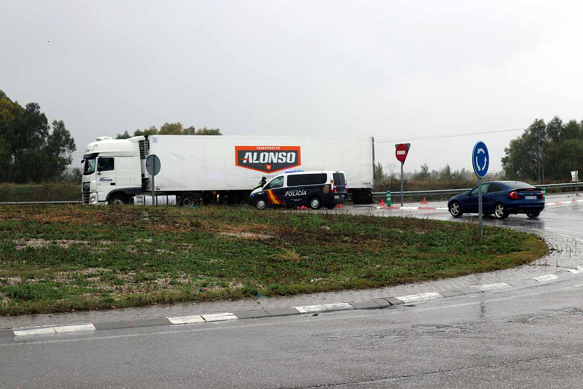 Controles de la Policía Local en el primer día de confinamiento en Burgos. 