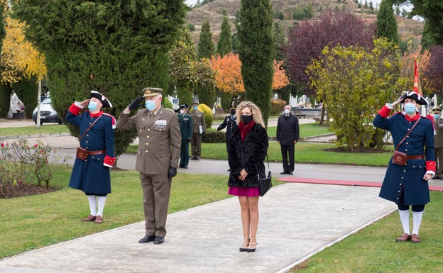 Acto homenaje a los difuntos. 