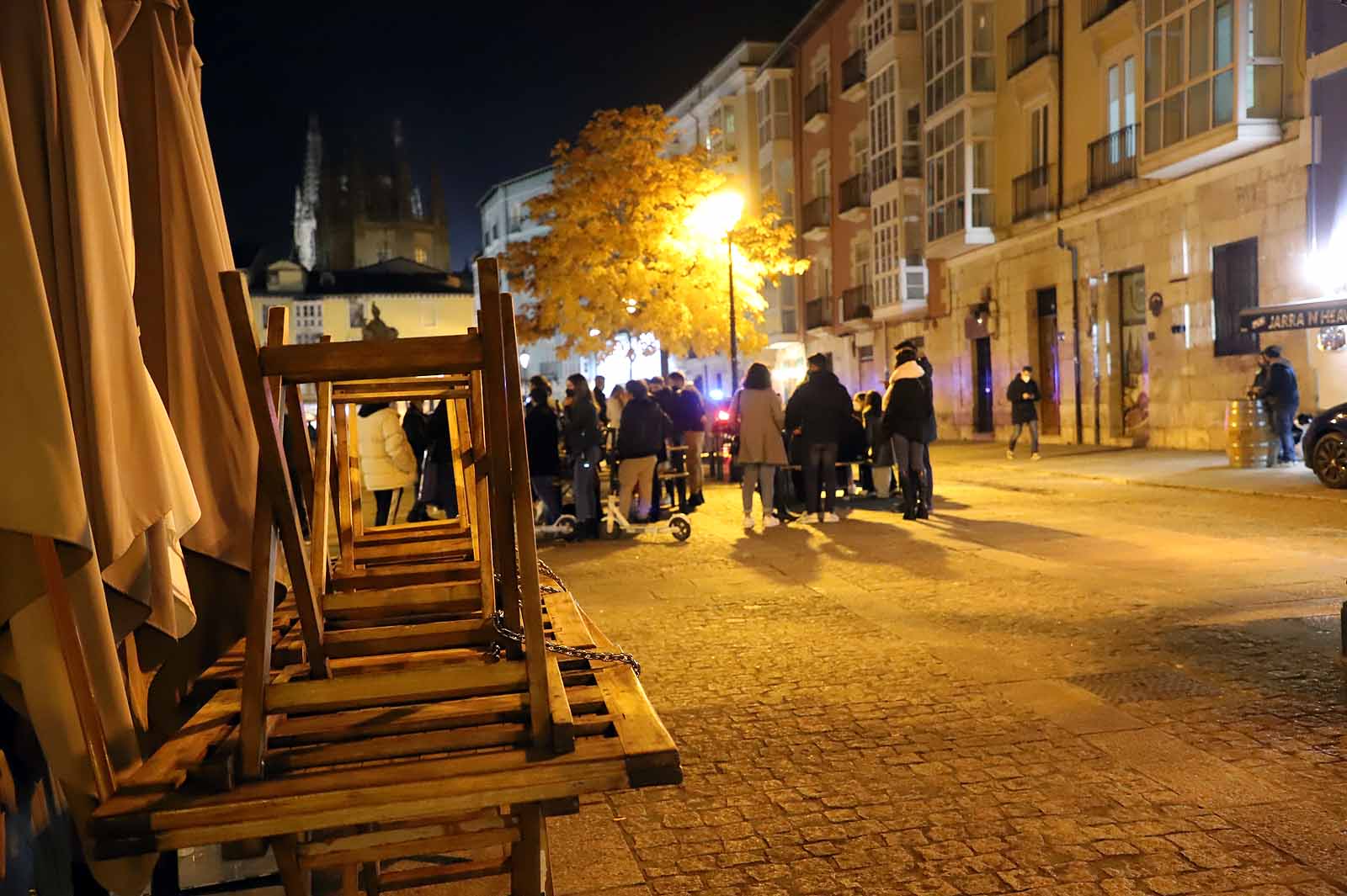 Fotos: La hostelería burgalesa echa la persiana durante al menos dos semanas