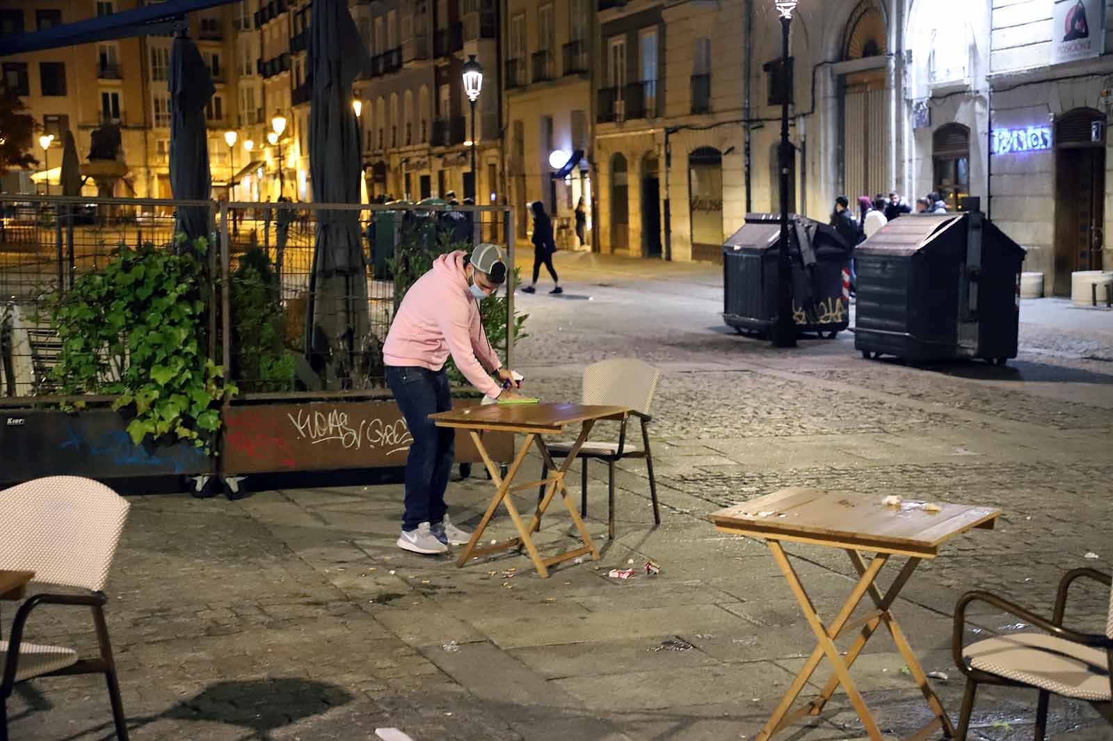 Fotos: La hostelería burgalesa echa la persiana durante al menos dos semanas