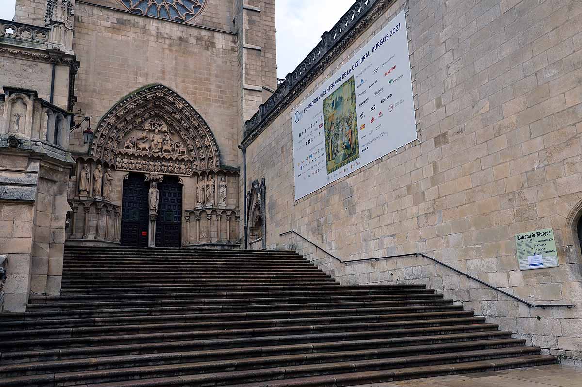 Fotos: Las compras y los paseos de mañana llegan las calles de Burgos un sábado sin hostelería