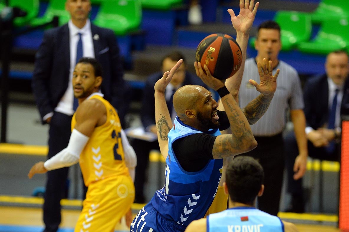 Partido entre el Hereda San Pablo Burgos y el UCAM Murcia.