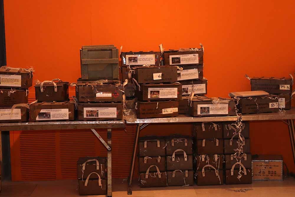 Fotos: El Belén de la Catedral de Burgos se prepara para una edición en reducido por la covid-19