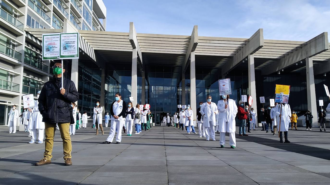 Fotos: Concentración contra el decreto sanitario de la Junta