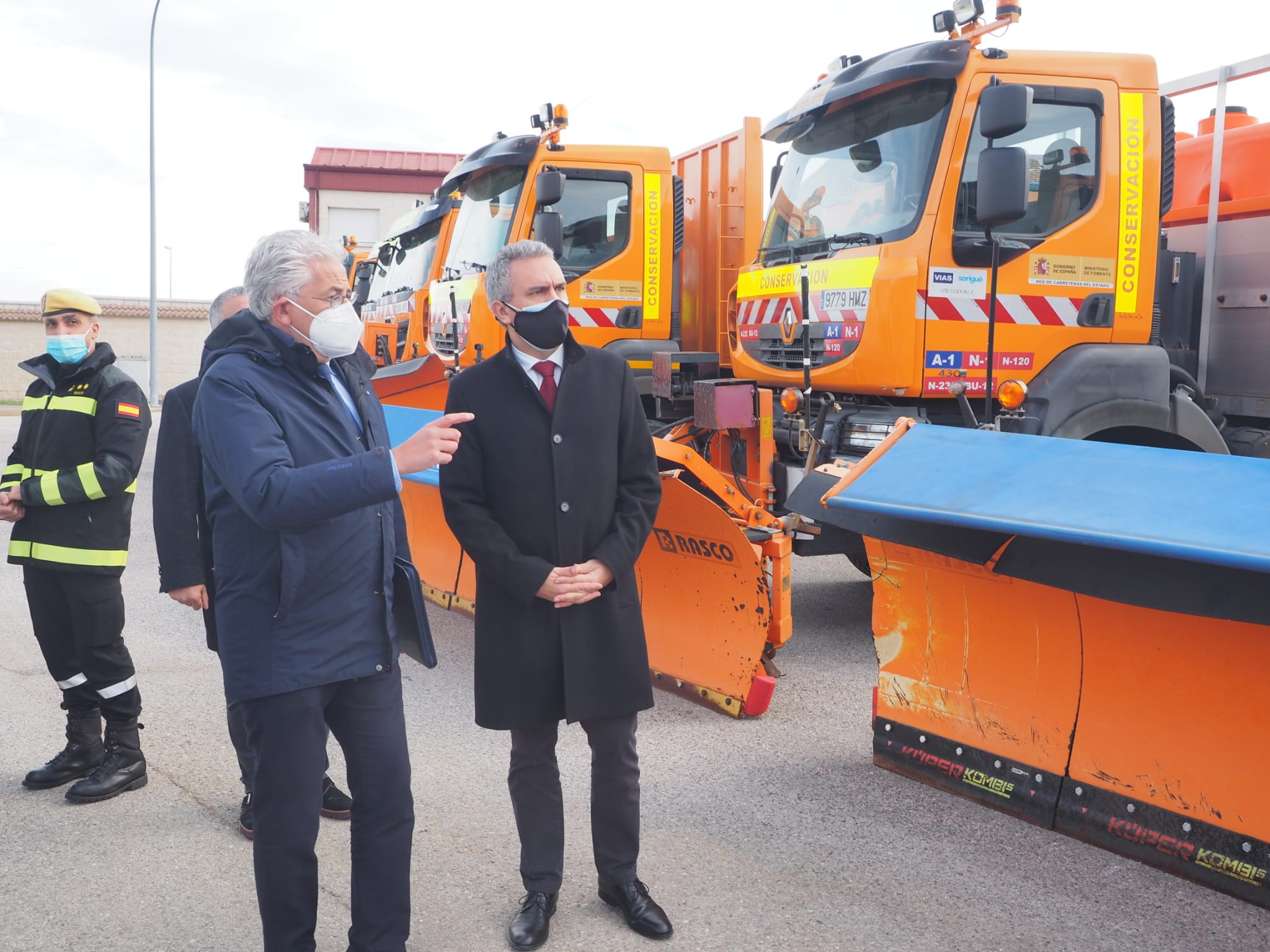 Fotos: La provincia se prepara para la llegada de la nieve