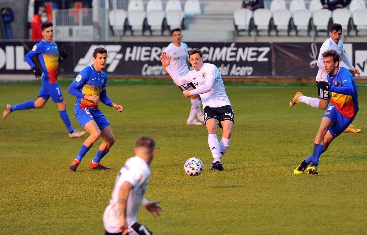 Fotos: El Burgos CF se apunta a la Copa