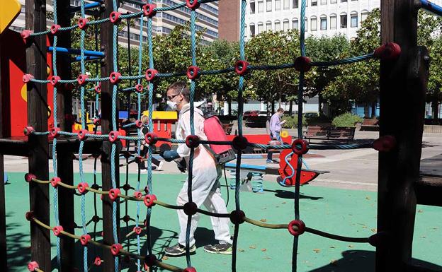 Burgos recupera los parques infantiles después de tres meses cerrados por la covid-19