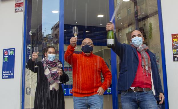 Castilla y León «rasca» diez millones en la Lotería de Navidad, 6,4 del Gordo