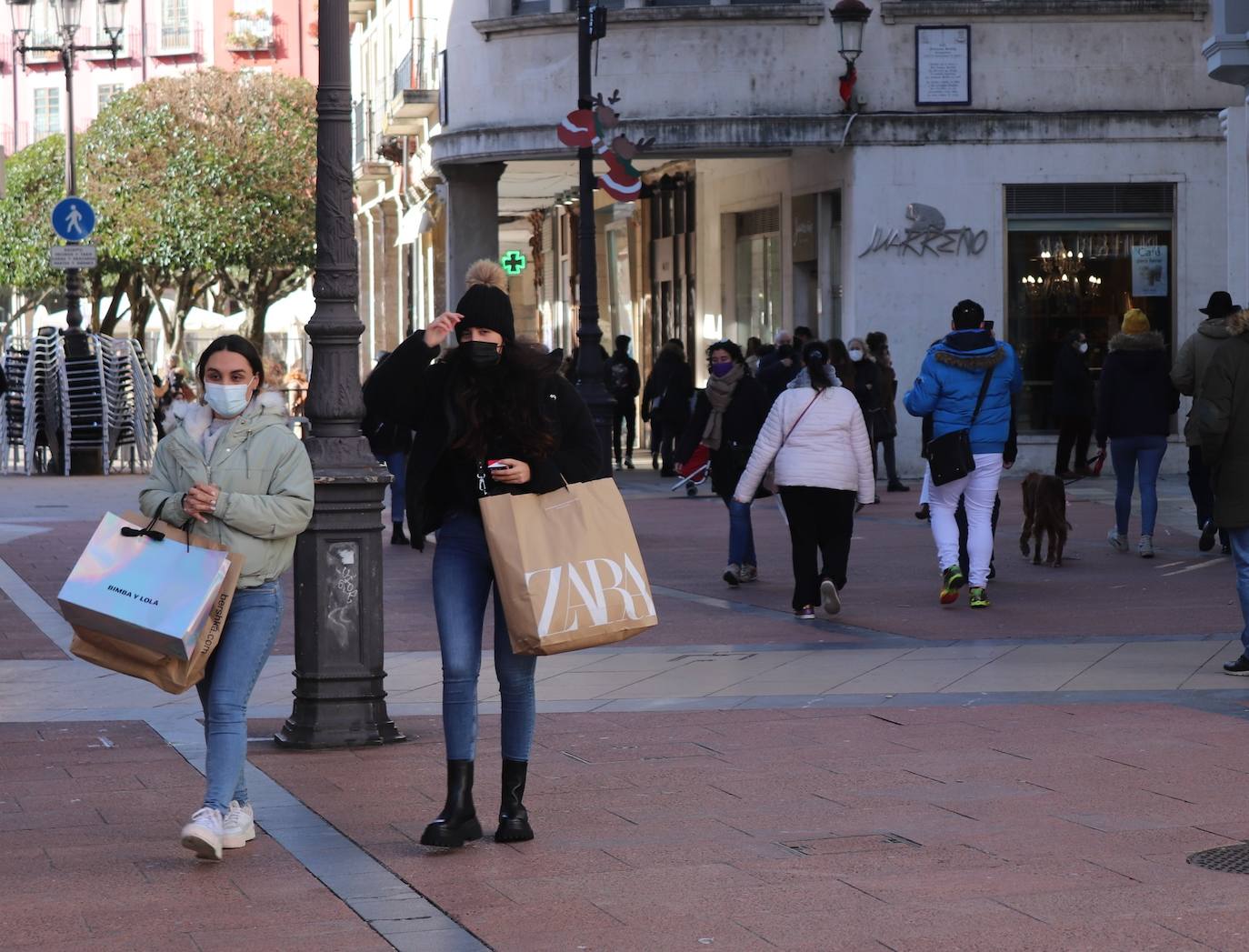 Compras de los burgaleses en la jornada de este jueves.