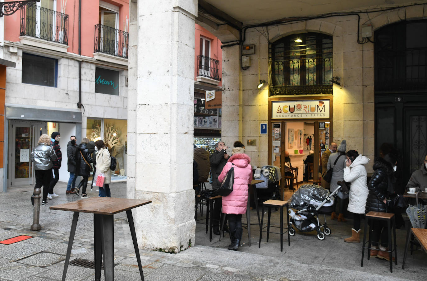 Fotos: «Tardeo» y compras de última hora antes de despedir al 2020 en Burgos