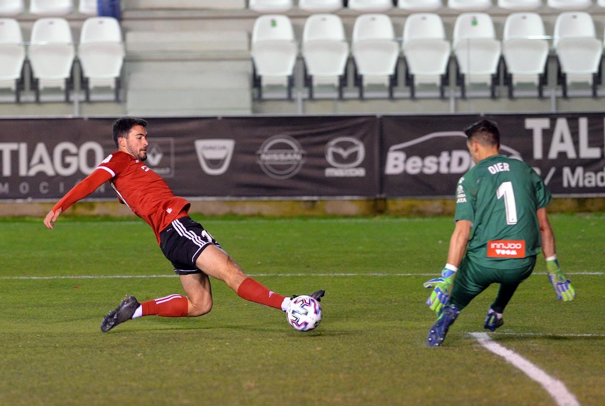 Fotos: El Burgos CF cae eliminado de la Copa del Rey