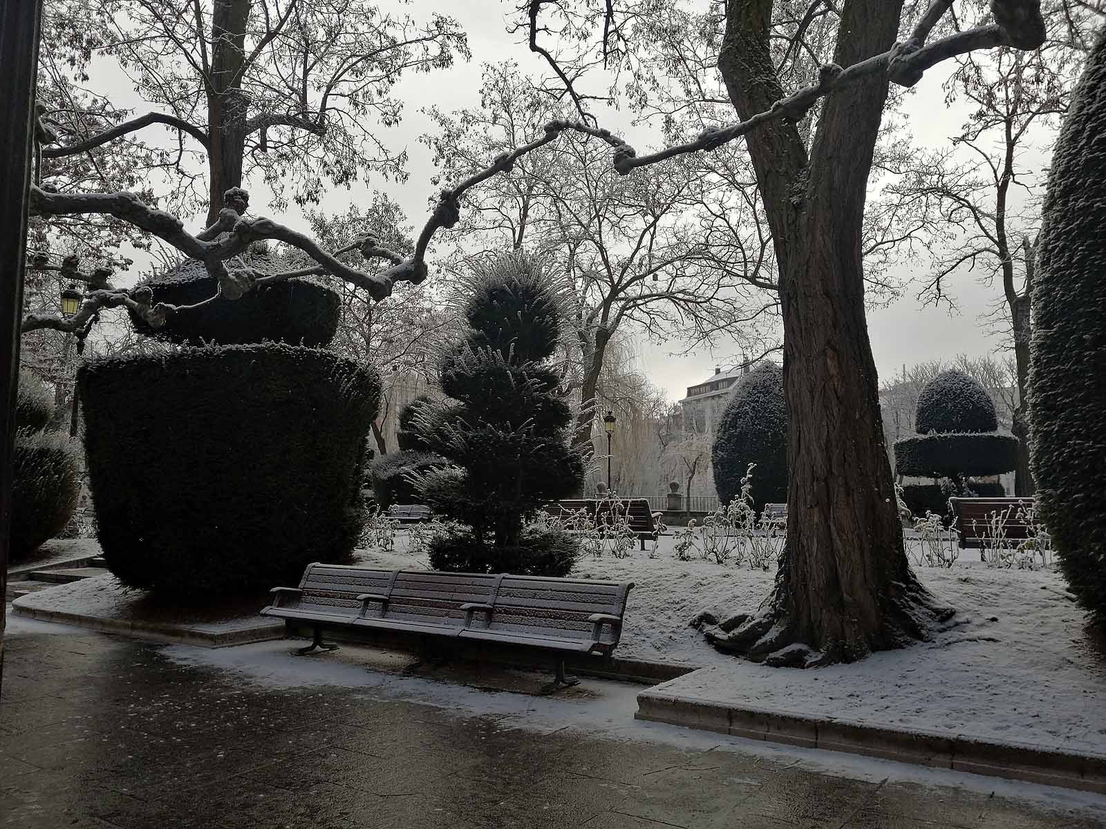 Fotos: La nieve cubre el centro de la ciudad