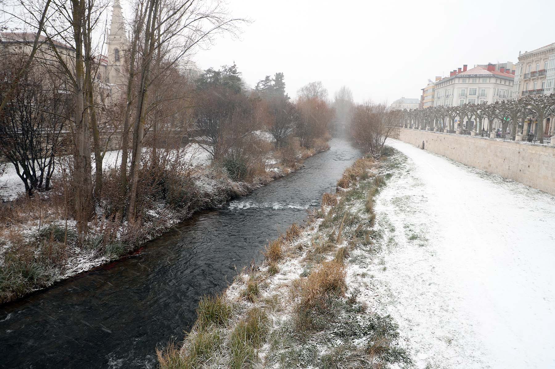 Fotos: Burgos se cubre de nieve gracias a Filomena