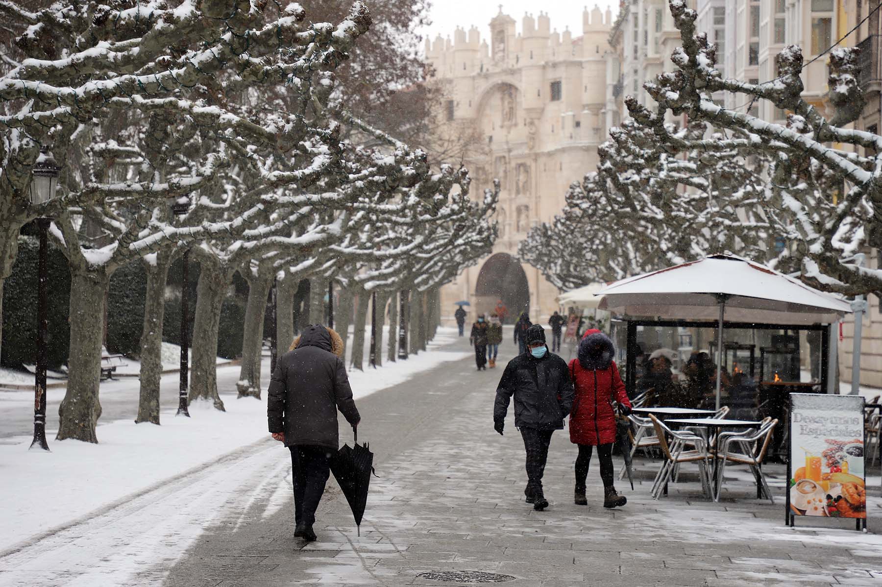 Fotos: Burgos se cubre de nieve gracias a Filomena