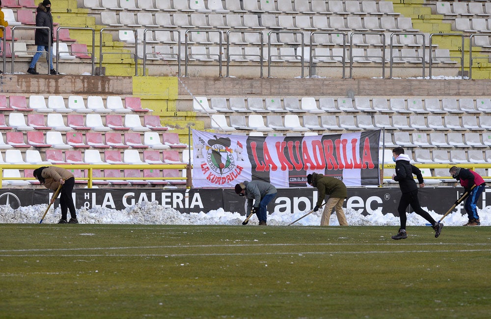 Fotos: El Burgos CF golea al Real Oviedo B