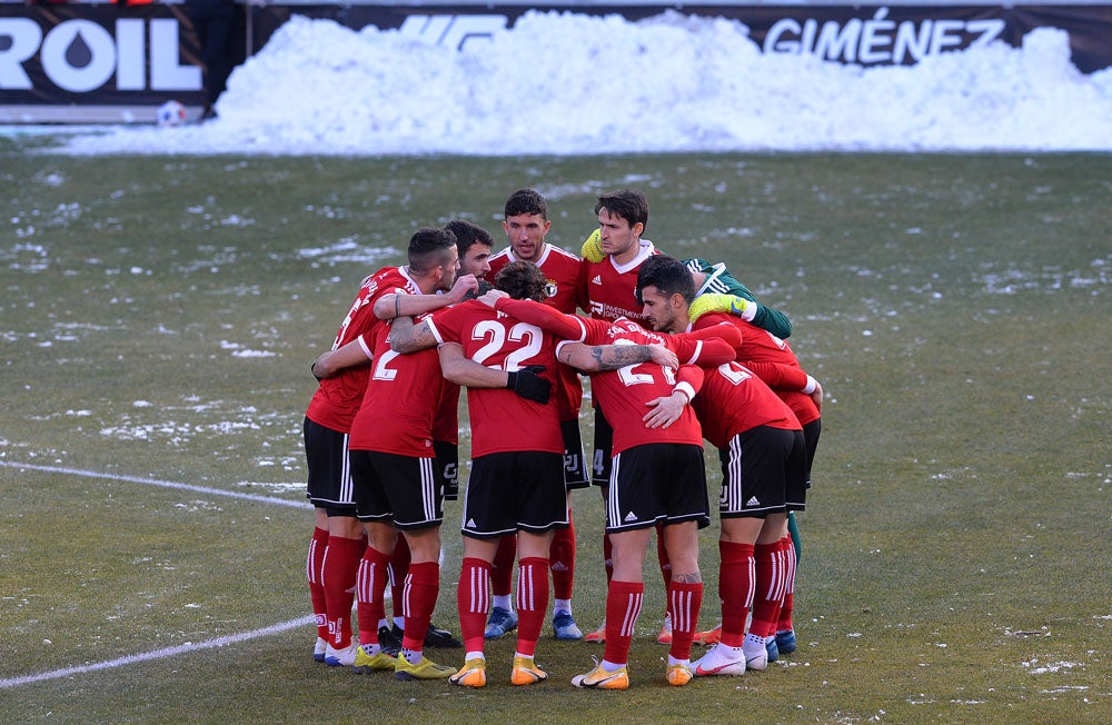 Fotos: El Burgos CF golea al Real Oviedo B