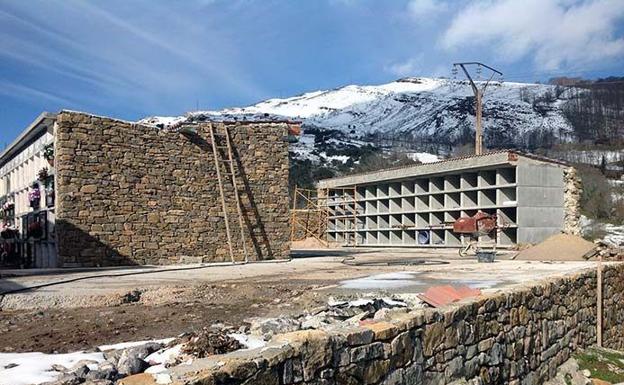 Imagen de las obras de ampliación del cementerio por las que se celebró el anterior juicio en el que fue absuelto. 