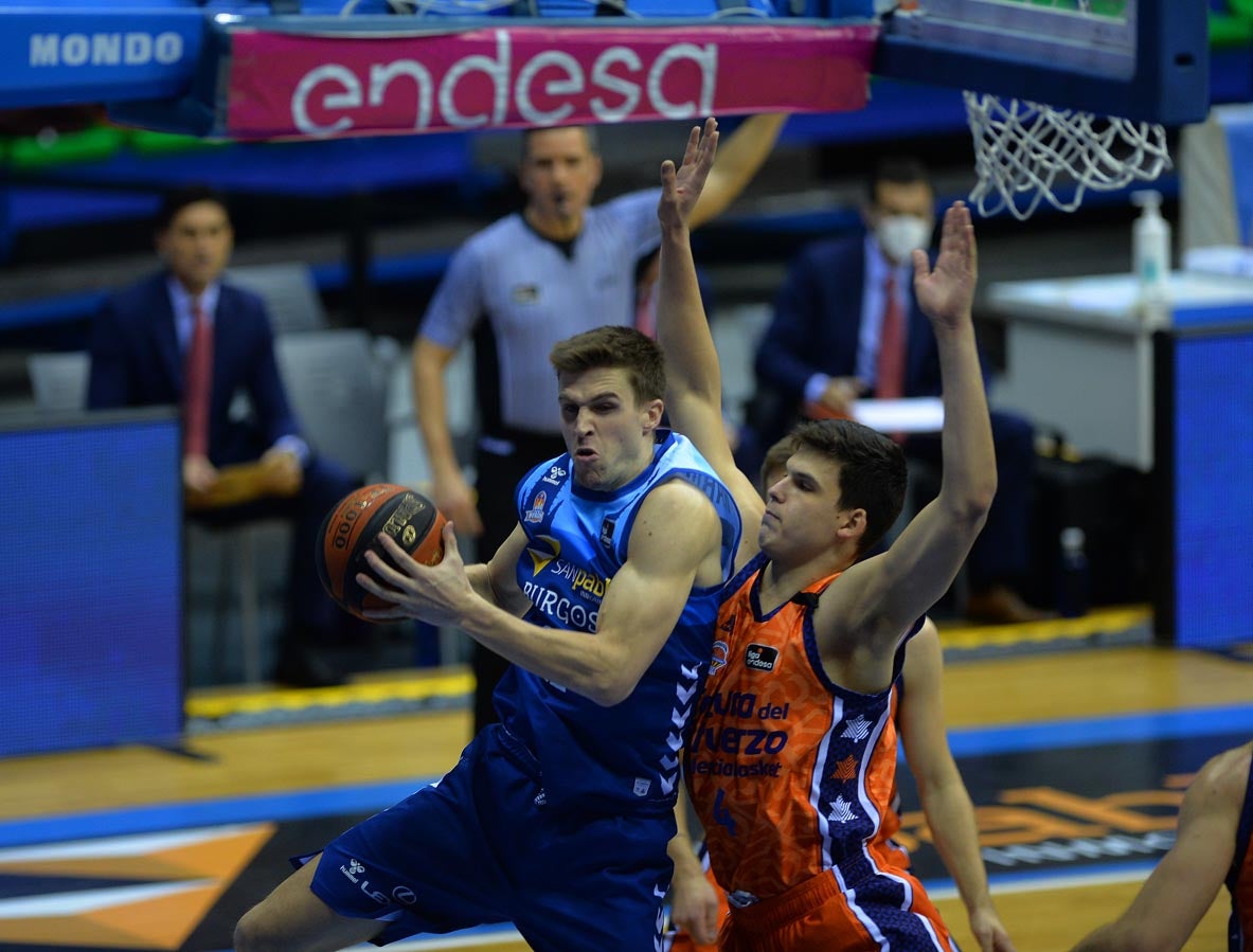 Derrota de los burgaleses ante el Valencia Basket