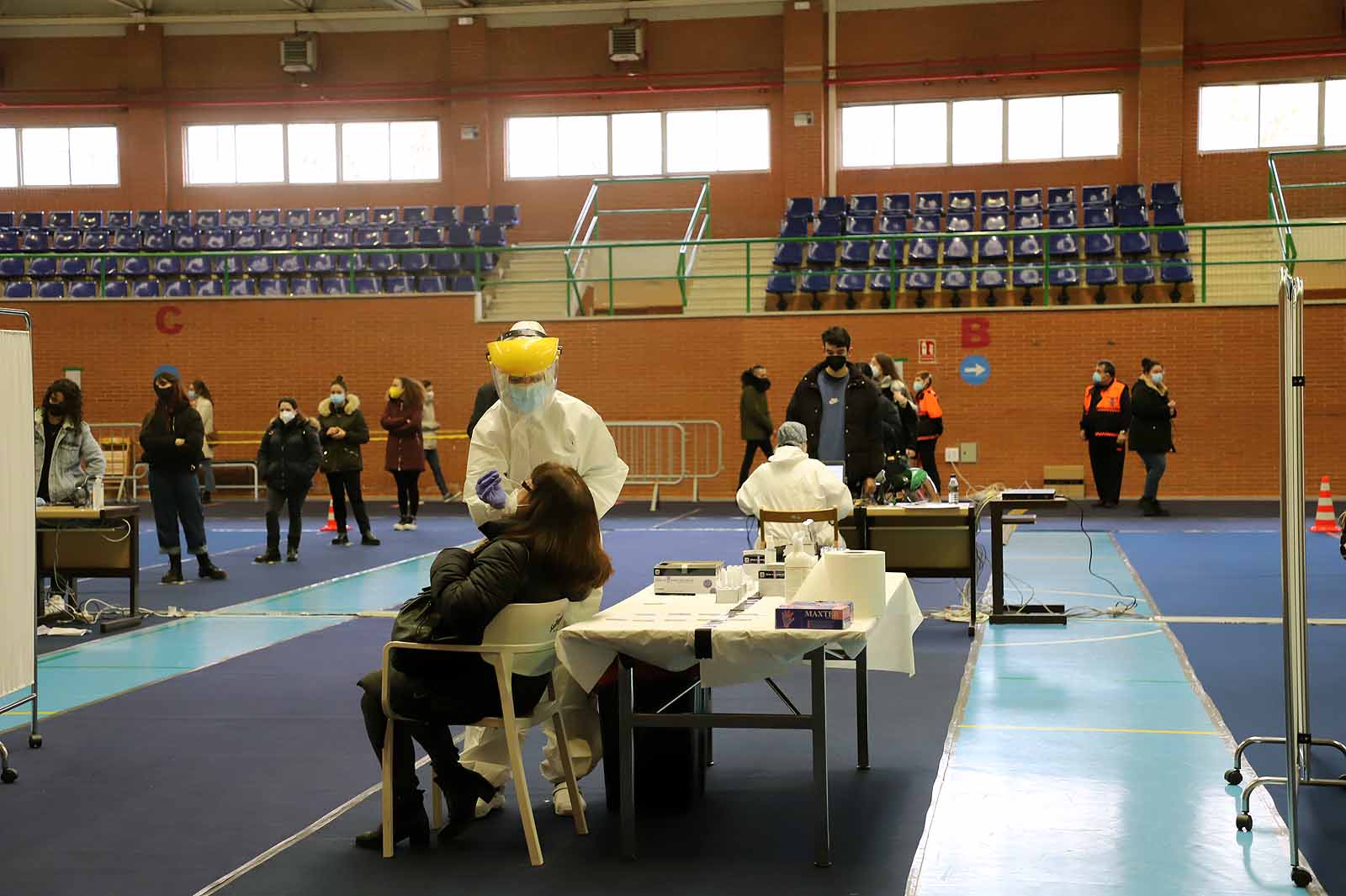 9.000 personas están llamadas a participar en el cribado de la UBU en el polideportivo universitario.