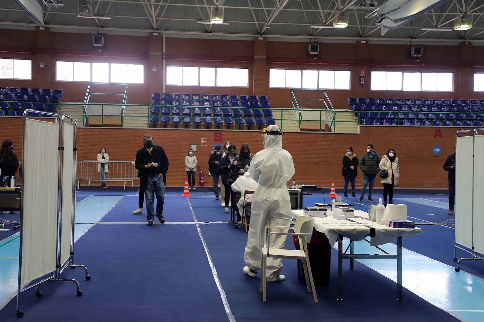 9.000 personas están llamadas a participar en el cribado de la UBU en el polideportivo universitario.