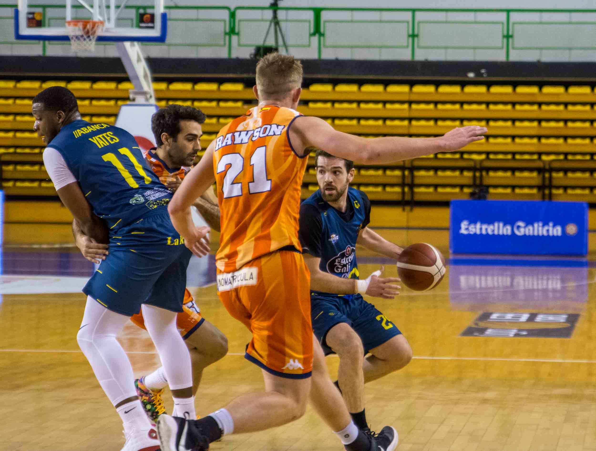 Fotos: El Tizona cae en la cancha del Ourense