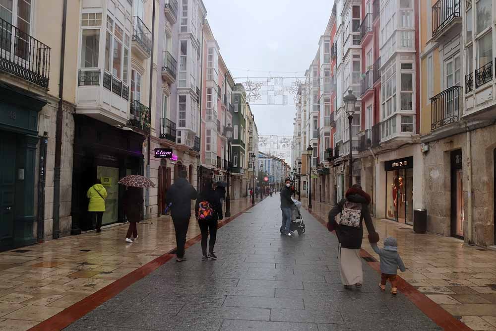 Fotos: Las calles de Burgos notan la ausencia de las fiestas por el patrón San Lesmes