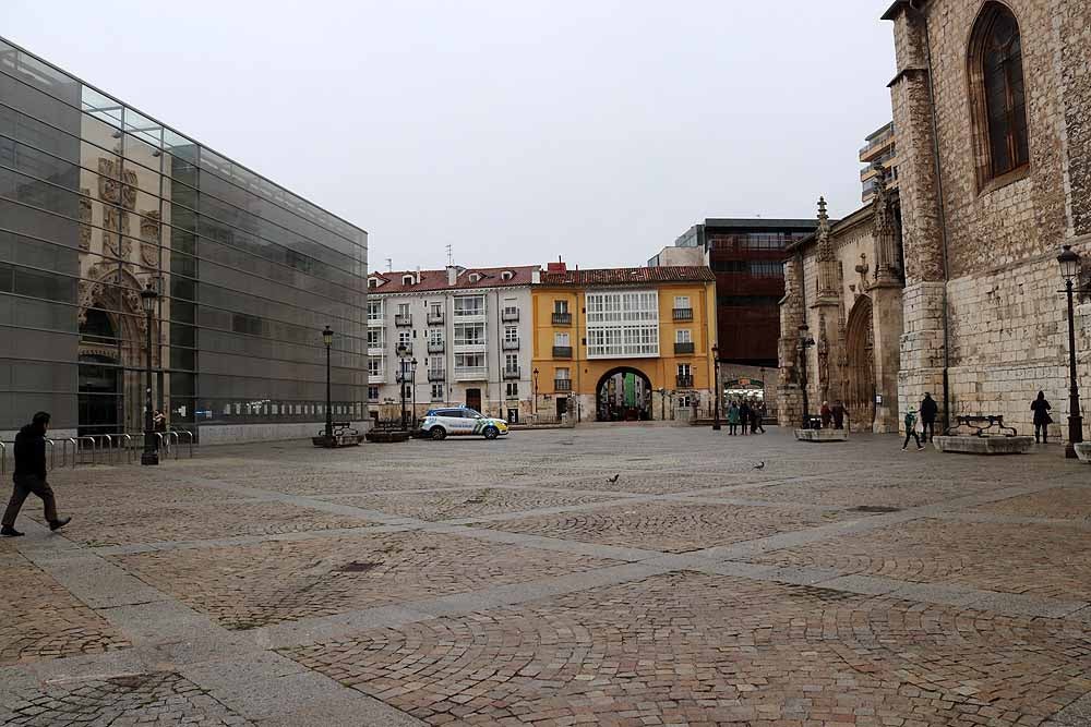 Fotos: Las calles de Burgos notan la ausencia de las fiestas por el patrón San Lesmes