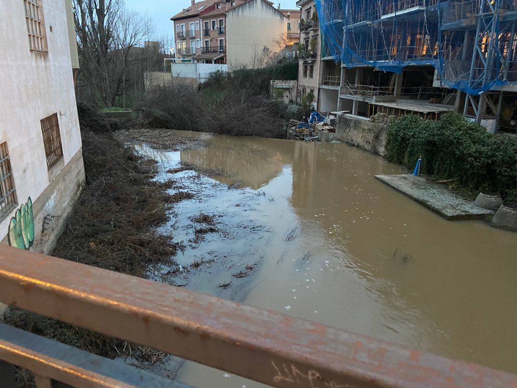 Rescatan a un varón tras arrojarse al río Bañuelos en Aranda de Duero