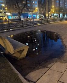 Imagen secundaria 2 - Las balsas de agua también muestran los desniveles del terreno.