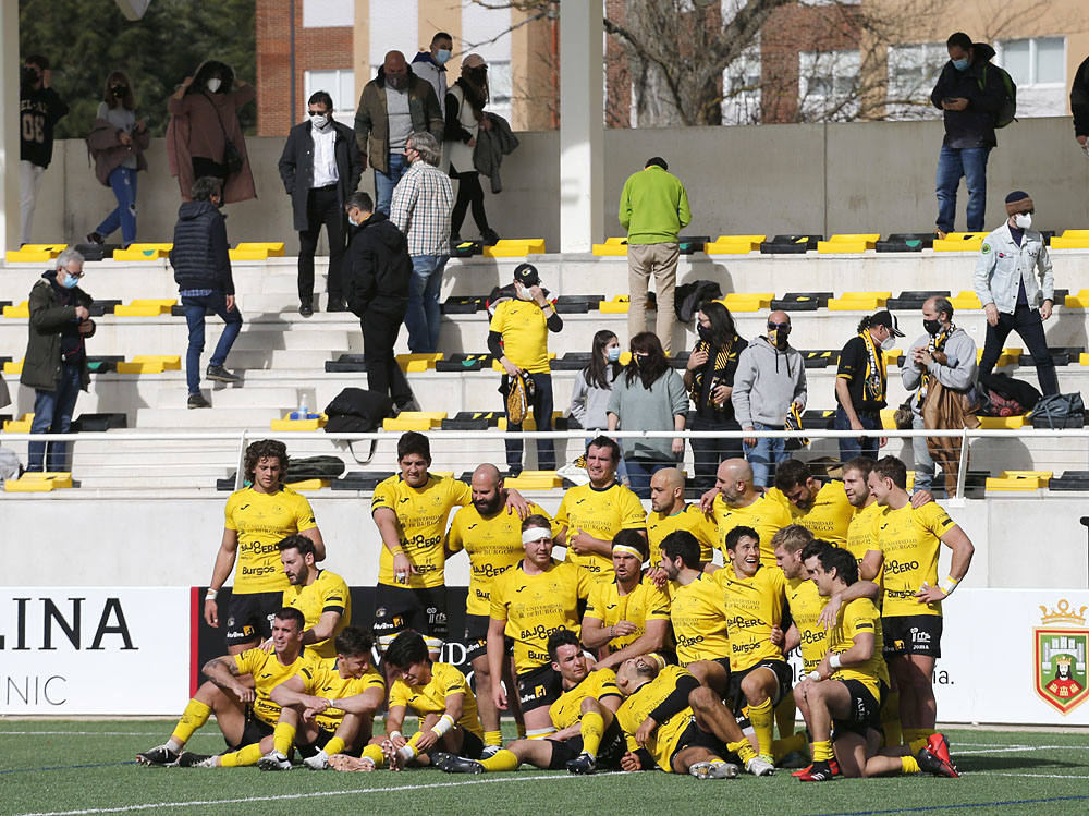 Fotos: La victoria del UBU Bajo Cero frente al Cisneros en imágenes