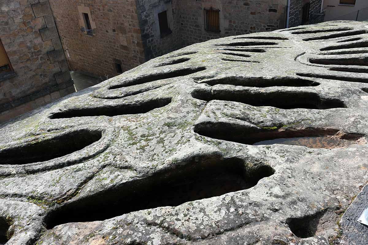 La necrópolis de Regumiel era la gran olvidad del Alto Arlanza pero estos trabajos la están poniendo en valor. Las infografías aportan mayor prestigio a un espacio que pretende ser un lugar de turismo de calidad. 